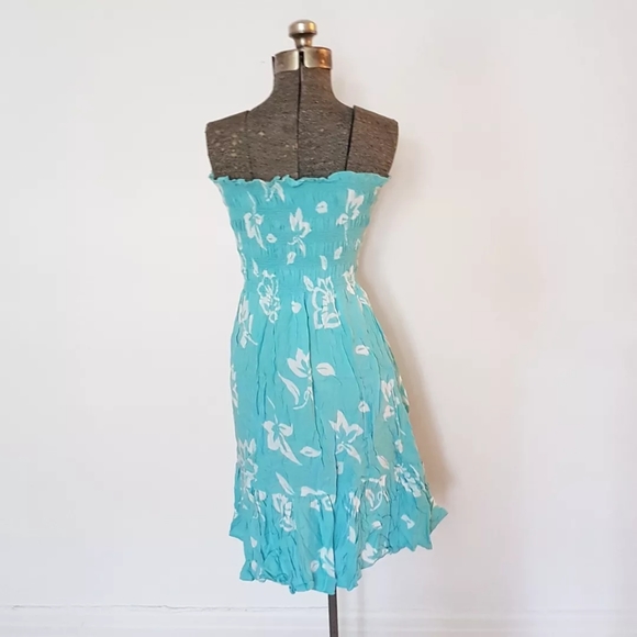 Summer dress - Picture 2 of 5